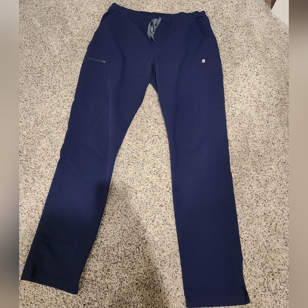 Figs women's Yola scrub navy pants- size L tall